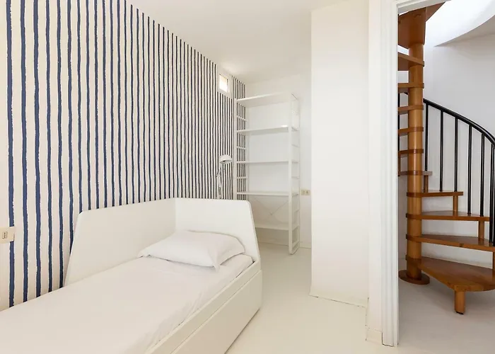 La Perla Del - * ストレーザ